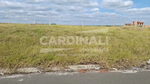 Lote/Terreno à venda, 242m² no Jardim Ipanema, São Carlos