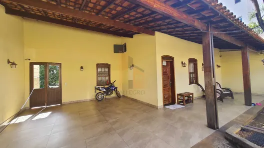 Casa com 3 Quartos à venda, 240m² no Jardim Industrial, Contagem