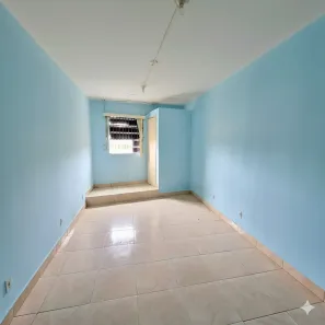 Sala Comercial à venda, 16m² no Centro, Nilópolis