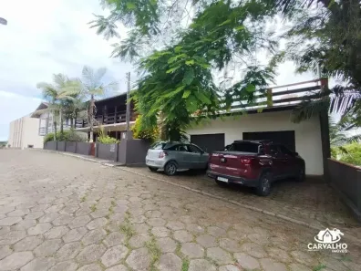 Sobrado com 5 Quartos à venda, 332m² no Itajubá, Barra Velha