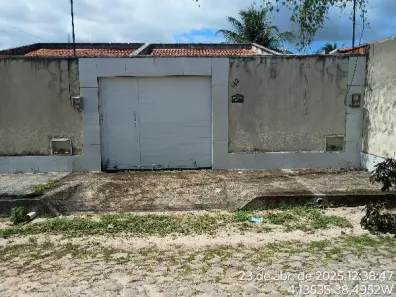 Casa com 2 Quartos à venda, 189m² no Queimadas, Horizonte