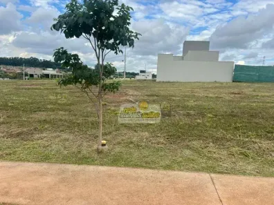 Lote/Terreno à venda, 250m² no , Bambuí
