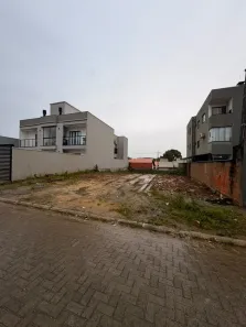 Lote/Terreno à venda, 337m² no Itacolomi, Balneário Piçarras