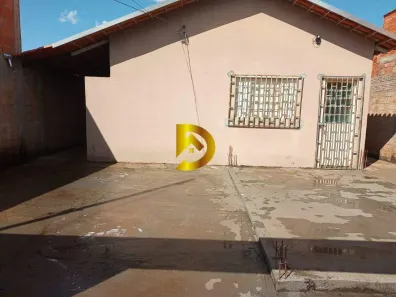 Casa com 2 Quartos à venda, 40m² no Parque das Aroeiras, Uberaba
