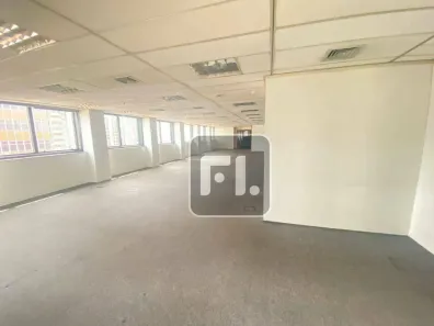 Sala Comercial para venda ou aluguel, 212m² no Vila Edmundo, Taubaté