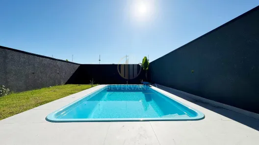 Sobrado com 4 Quartos à venda, 171m² no Guaratuba, Guaratuba