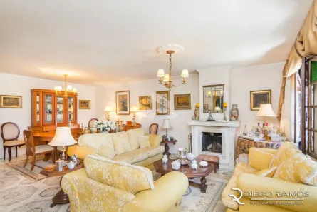 Casa com 5 Quartos à venda, 386m² no Partenon, Porto Alegre