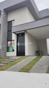 Casa com 3 Quartos à venda, 131m² no Carianos, Florianópolis