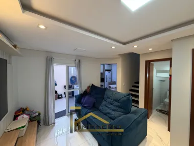 Sobrado com 3 Quartos à venda, 89m² no Alto Boqueirão, Curitiba