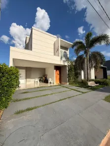 Casa de Condomínio com 3 Quartos para alugar, 139m² no Condomínio Primor das Torres, Cuiabá