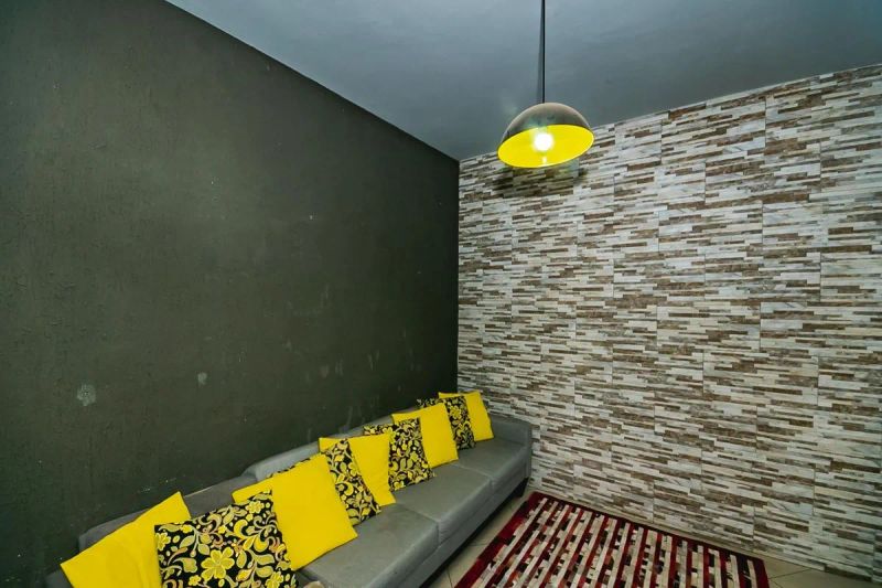 Casa com 4 quartos — Floramar, Belo Horizonte