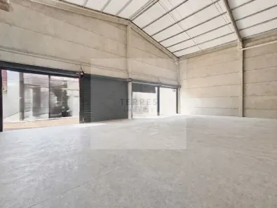 Galpão/Depósito/Armazém para alugar, 600m² no Jardim São Pedro, Porto Alegre