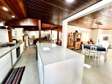 Casa com 3 Quartos à venda, 185m² no Bairro de Juquehy, São Sebastião