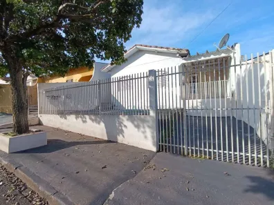 Casa com 2 Quartos à venda, 100m² no Conjunto Parigot de Souza 1, Londrina