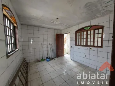 Casa com 2 Quartos à venda, 68m² no Jardim Guayana, Taboão da Serra