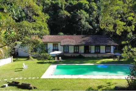 Casa com 6 Quartos à venda, 300m² no Fazenda Inglesa, Petrópolis