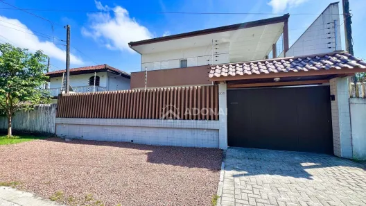 Casa com 6 Quartos à venda, 320m² no Guaratuba, Guaratuba