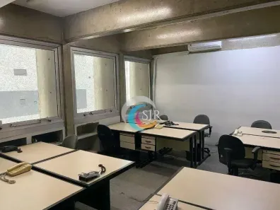 Sala Comercial para alugar, 242m² no Cerqueira César, São Paulo