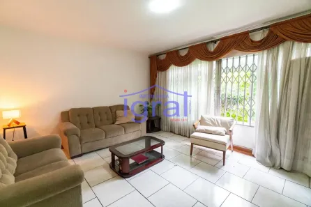 Sobrado com 4 Quartos à venda, 217m² no Cidade Vargas, São Paulo