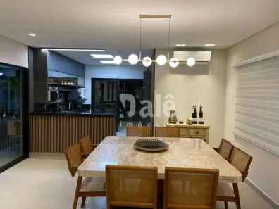 Casa de Condomínio com 4 Quartos à venda, 260m² no Loteamento Floresta, São José dos Campos