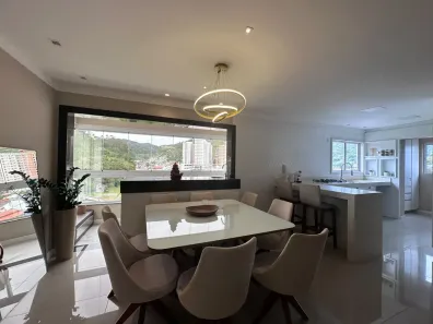 Apartamento com 2 Quartos para alugar, 83m² no Fazenda, Itajaí