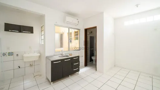 Apartamento com 1 Quarto para alugar, 27m² no Centro, Pelotas