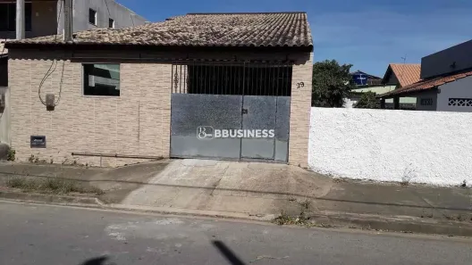 Casa com 2 Quartos à venda, 130m² no Goytacazes, Campos dos Goytacazes