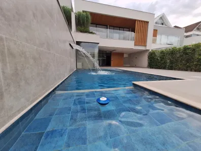 Casa com 5 Quartos à venda, 350m² no Barra da Tijuca, Rio de Janeiro