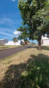 Lote/Terreno à venda, 600m² no Estância dos Ipês, Uberaba