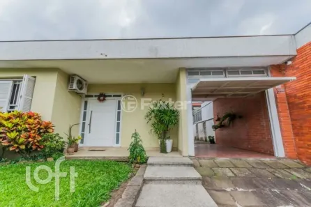 Casa com 3 Quartos à venda, 176m² no Jardim Lindóia, Porto Alegre