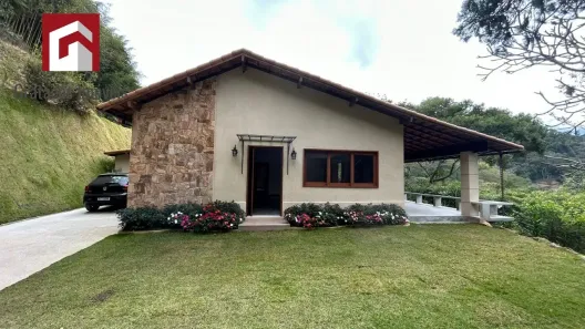 Casa com 3 Quartos à venda, 150m² no Itaipava, Petrópolis