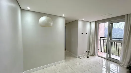 Apartamento com 3 Quartos para alugar, 57m² no Vila Flórida, Guarulhos