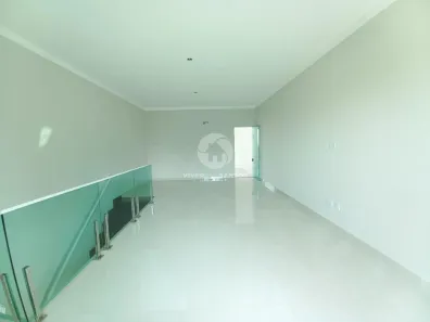 Casa com 3 Quartos à venda, 240m² no Boqueirão, Santos