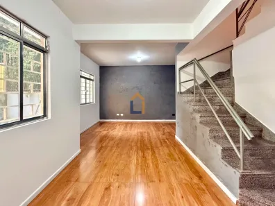 Sobrado com 3 Quartos à venda, 117m² no Boa Vista, Curitiba