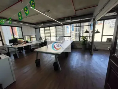 Sala Comercial para alugar, 137m² no Itaim Bibi, São Paulo