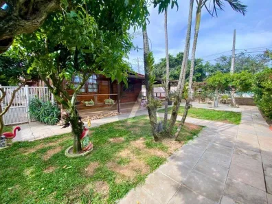 Casa com 3 Quartos à venda, 125m² no Campeche, Florianópolis