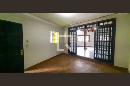 Casa com 3 Quartos à venda, 270m² no Novo Osasco, Osasco