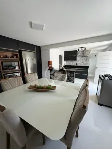 Casa com 5 Quartos à venda, 200m² no Coloninha, Florianópolis