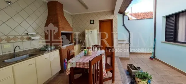 Casa com 3 Quartos à venda, 207m² no São Judas, Piracicaba
