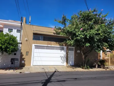 Casa com 3 Quartos à venda, 191m² no Vila Brunhari, Bauru