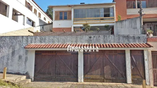 Casa com 3 Quartos à venda, 220m² no Agriões, Teresópolis