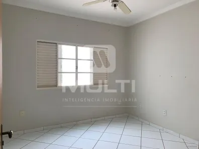Casa com 4 Quartos à venda, 180m² no Cidade Jardim, Uberlândia