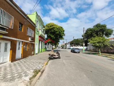 Sobrado com 3 Quartos à venda, 101m² no Macuco, Santos