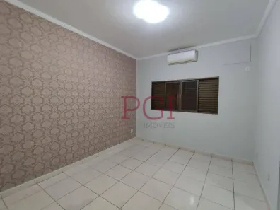 Casa com 3 Quartos à venda, 176m² no Parque Residencial Cândido Portinari, Ribeirão Preto