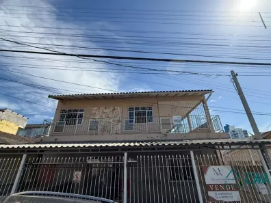Apartamento com 2 Quartos para alugar, 43m² no Barreiros, São José