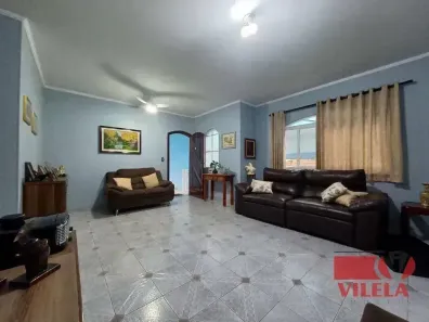 Sobrado com 4 Quartos à venda, 206m² no Vila Cleonice, São Paulo