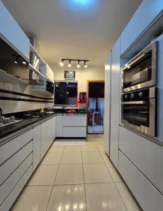 Casa com 3 Quartos à venda, 180m² no Vila Maria Dilce, Goiânia