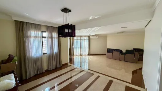 Apartamento com 3 Quartos para alugar, 260m² no Zona Central, Rio Claro