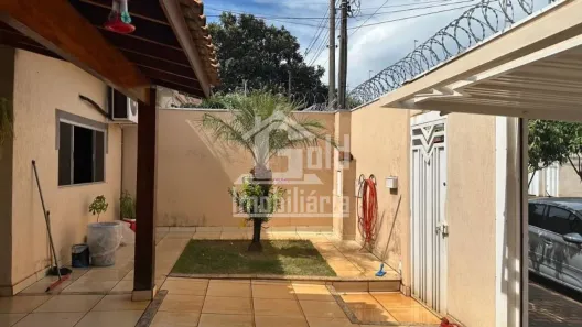 Casa com 3 Quartos à venda, 131m² no Jardim Ouro Branco, Ribeirão Preto