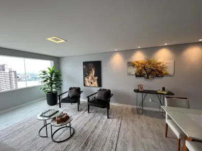 Apartamento com 3 Quartos à venda, 120m² no Centro, Itajaí